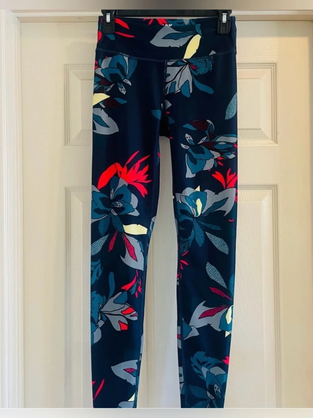 JoyLab Tropical Performance Leggins - Picture 2 of 6